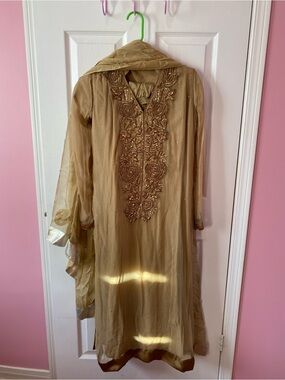 Women’s 3pc Pakistani Suit Gold Suit Wedding Wear Maxi Dress Size Large